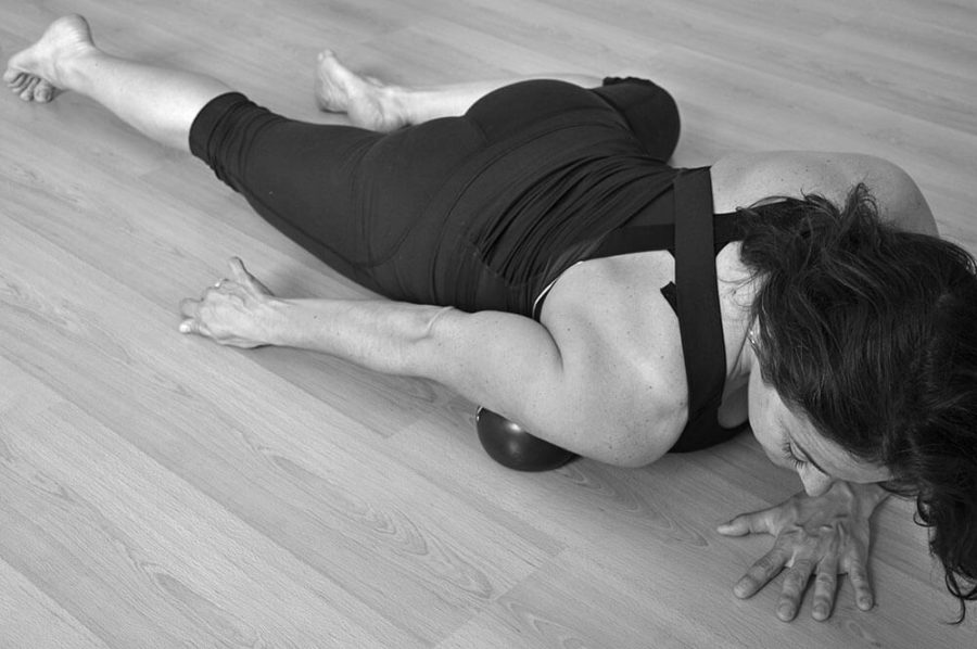Yamuna Body Rolling